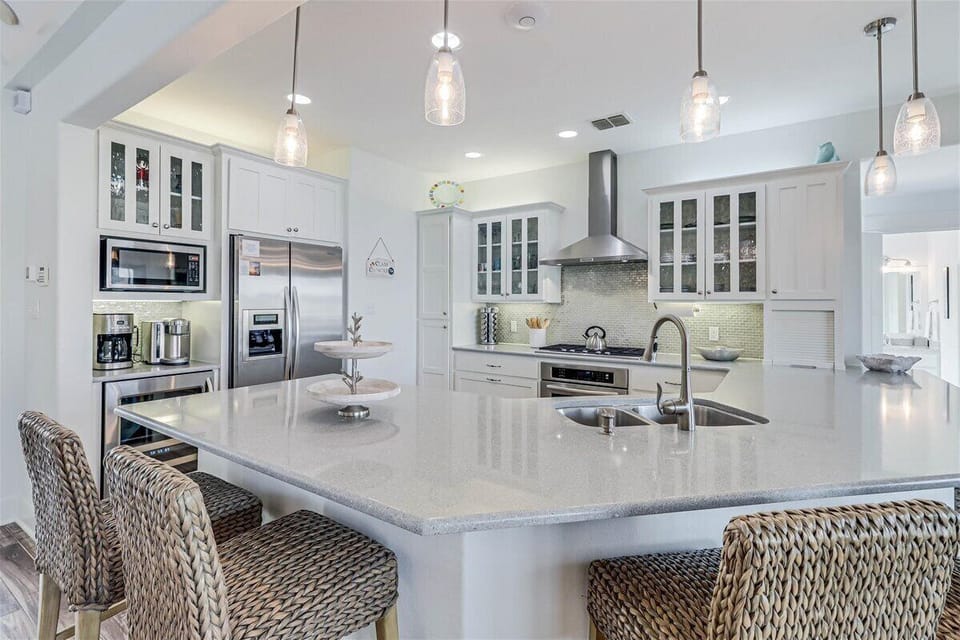 Kitchen, 2nd Floor