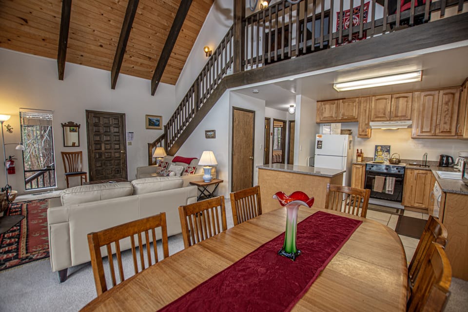 Bunker Dining Area Kitchen Living Area - Bunker Dining Area Kitchen Living Area