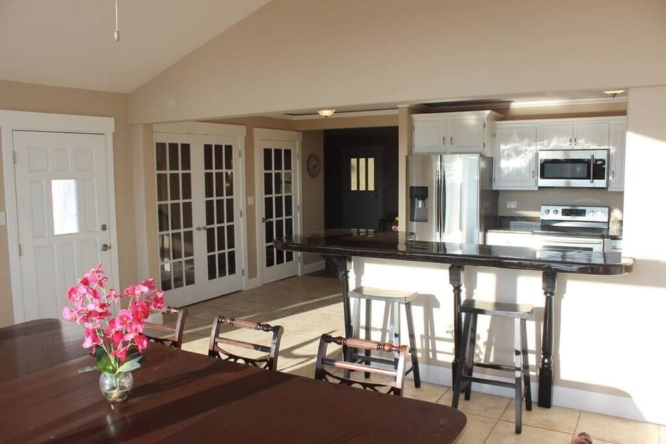 Kitchen (1)