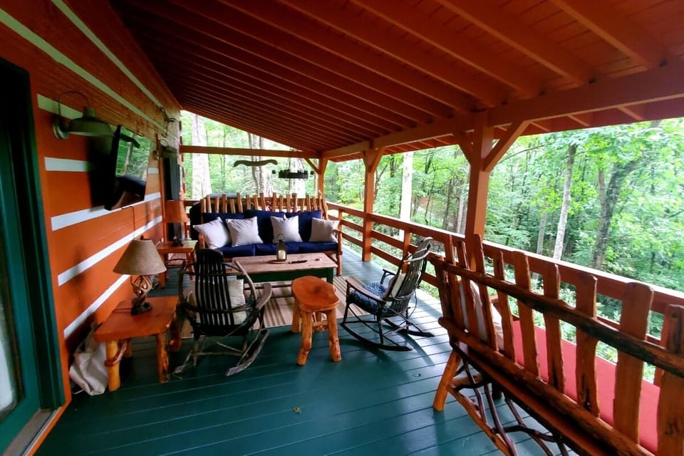 Outdoor Living Area with HDTV