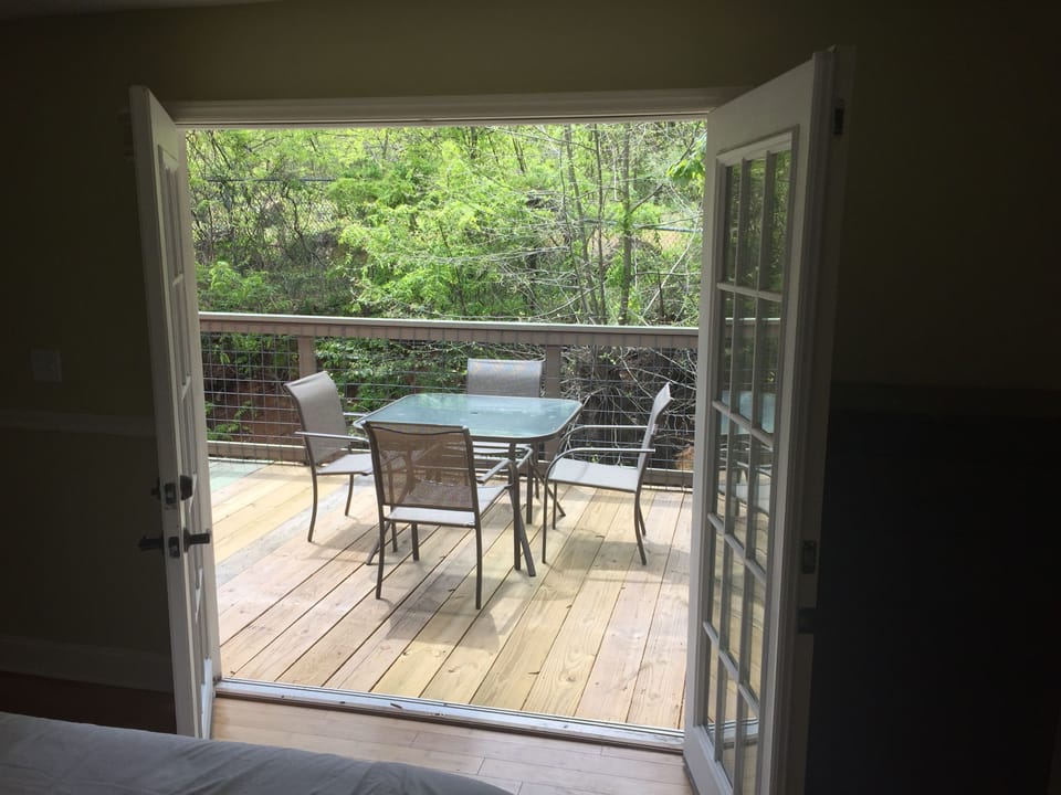 private porch off  bedroom 