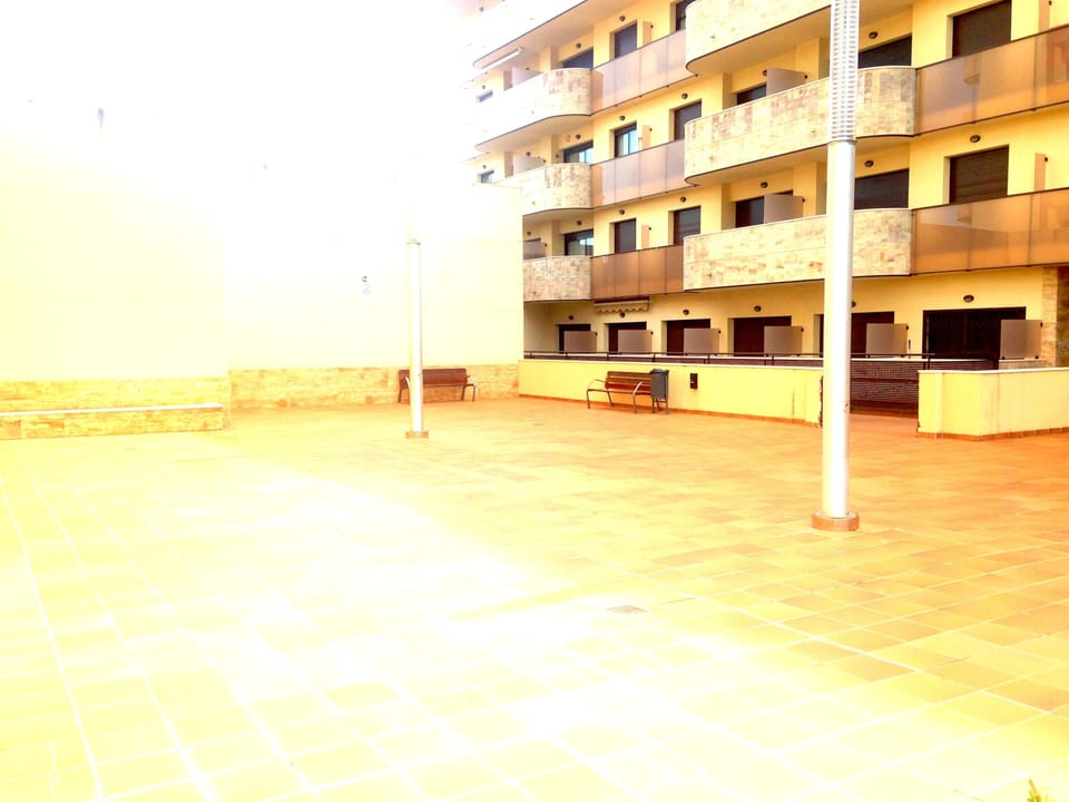 Holiday apartment with pool and near the beach IDEAL COUPLES! Apartment in Lloret de Mar