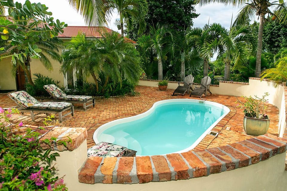 Caneel Trailside Cottage - St. John, USVI