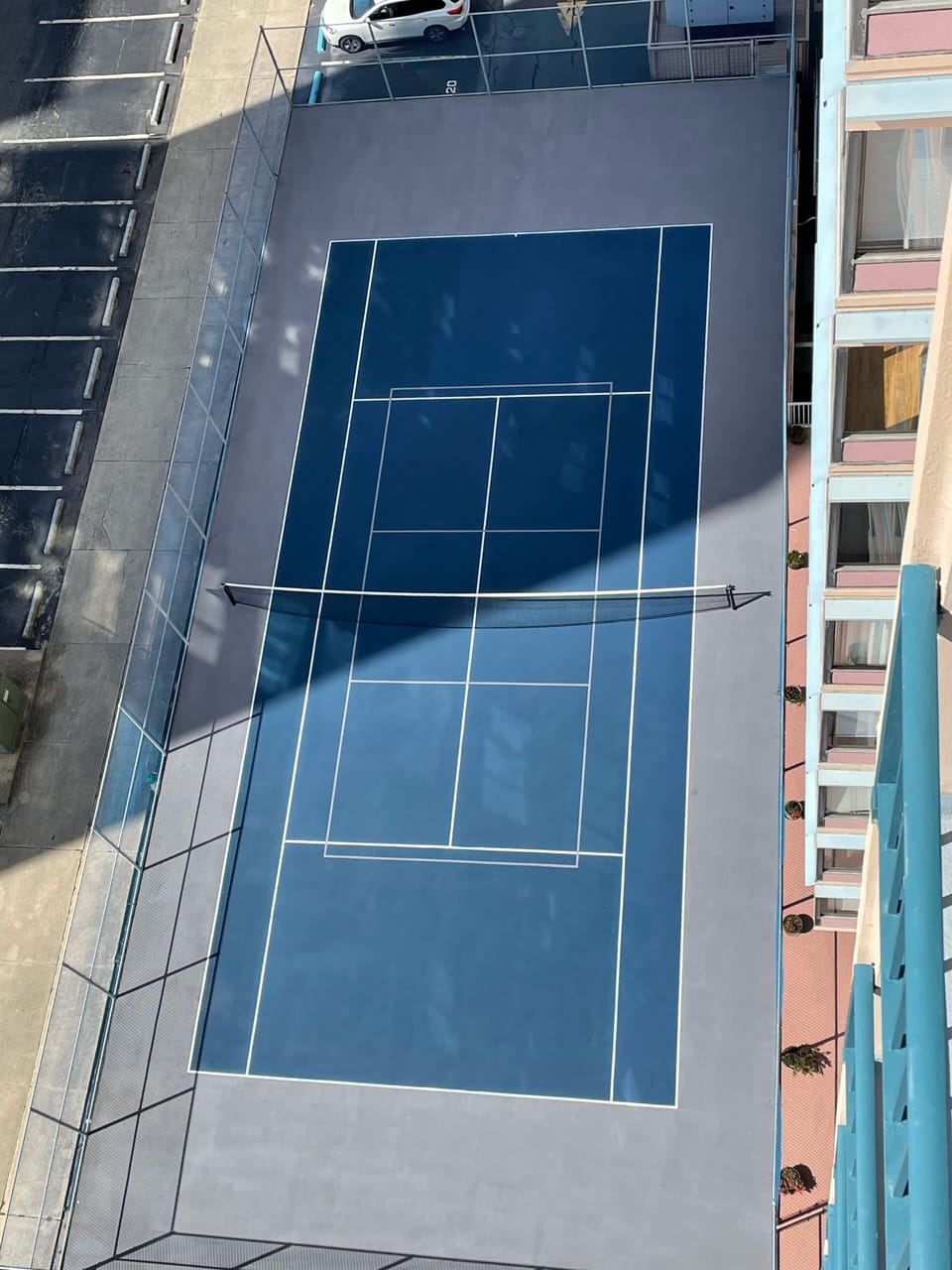 Pickleball / tennis court 
