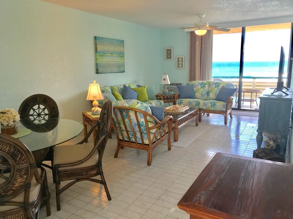 Brand new tropical furnishings through the living and dining areas.  