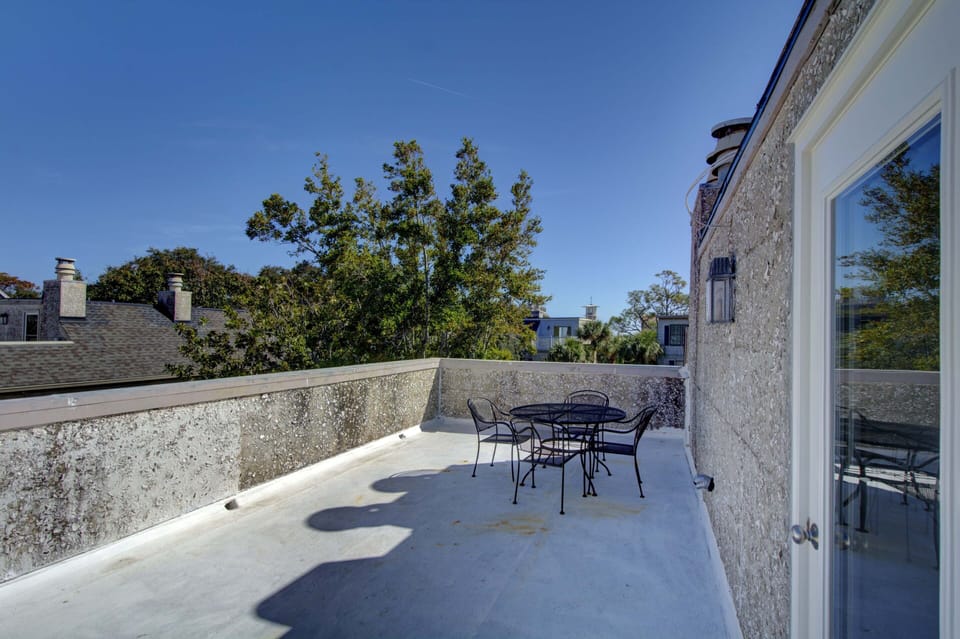 Rooftop Patio