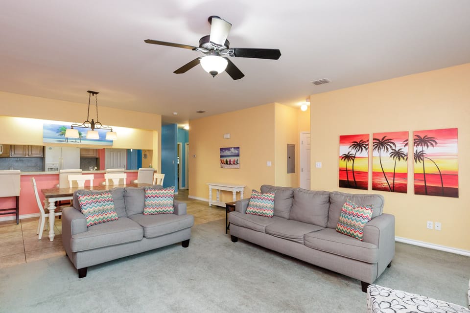 Open floor plan to provide for plenty of space!