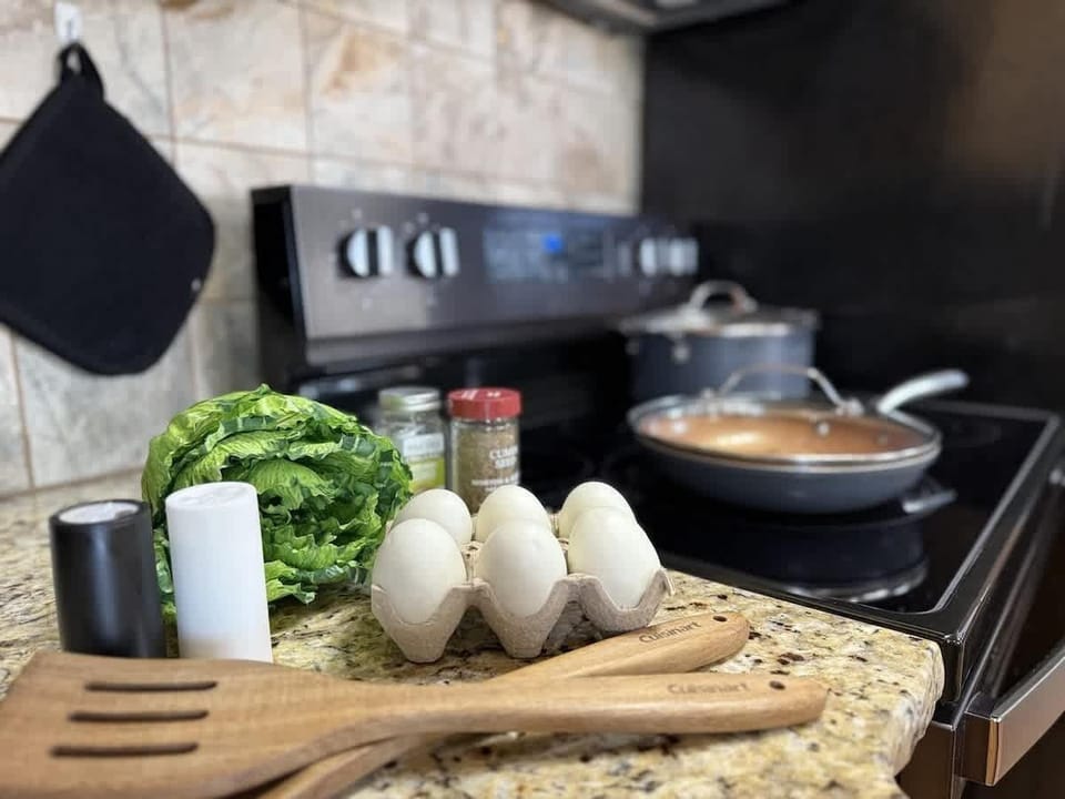 Make delicious meals in the kitchen during your stay.