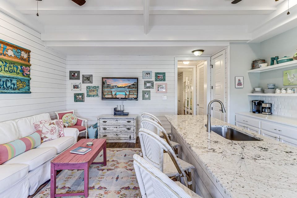Charming Decor