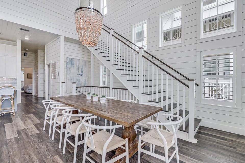 Dining Area, 2nd Floor