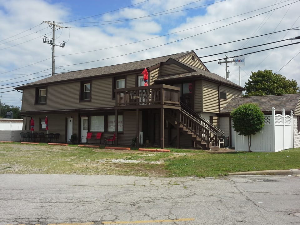 The Gathering Place-Rent the entire building-Lots of parking