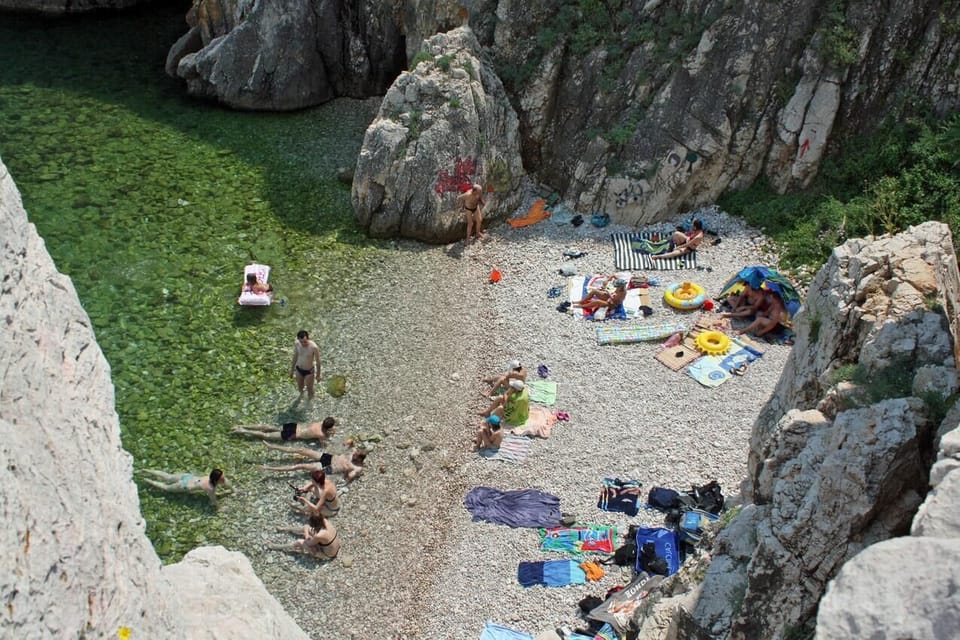 Nearby beaches