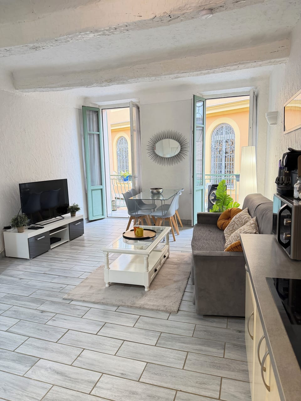 Living area