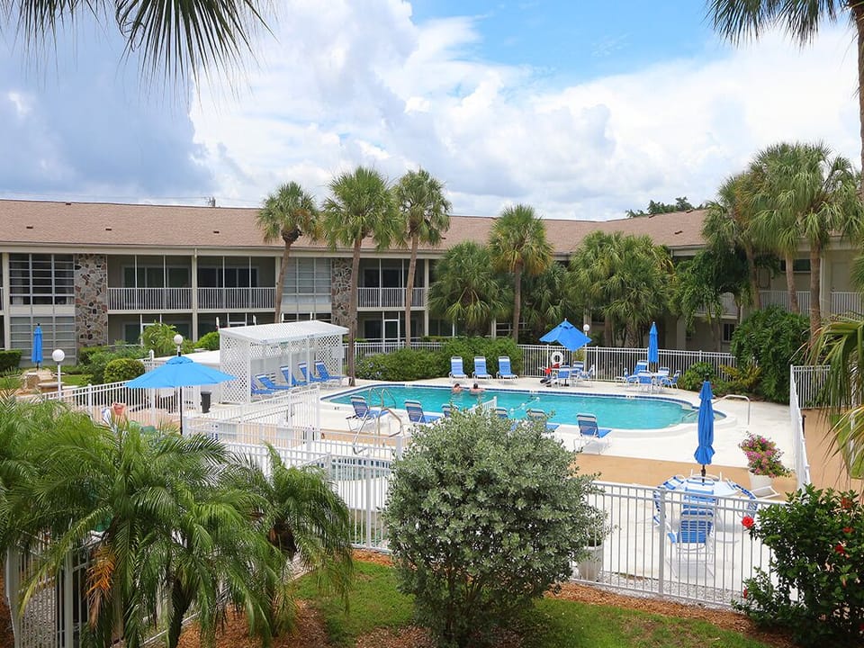 Community Grounds