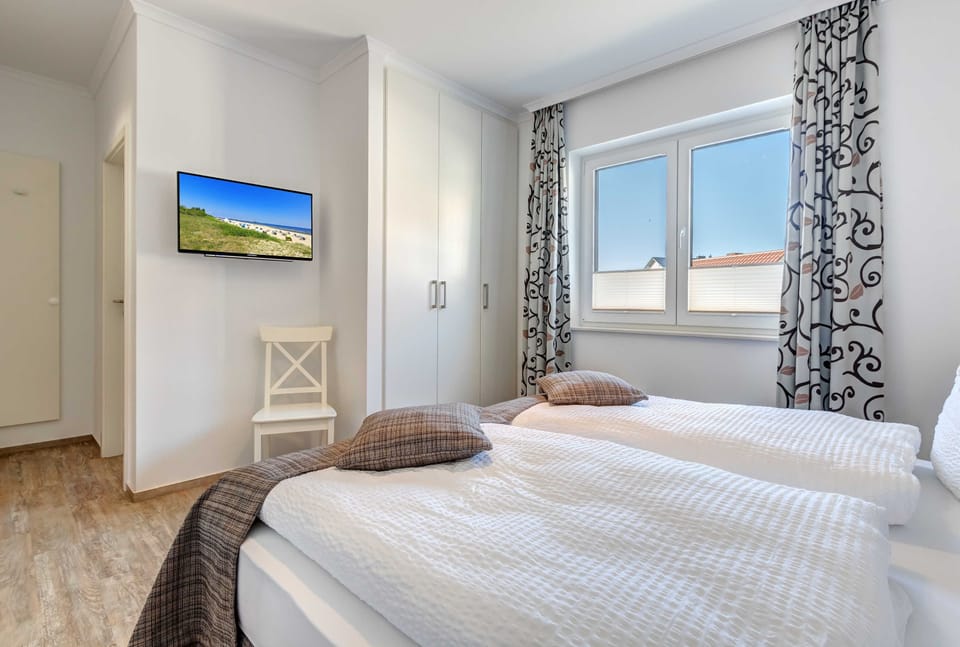 Villa Teutonia Whg. 1 - Villa Teutonia, BEACH, elevator Apartment in Heringsdorf