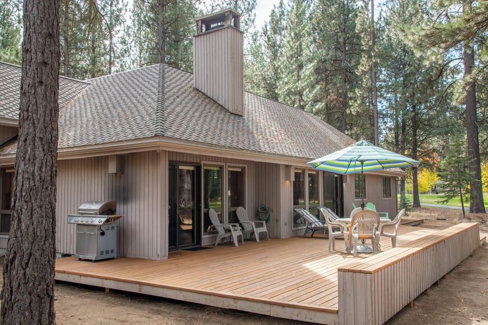 Back Deck overlooking the Golf Course