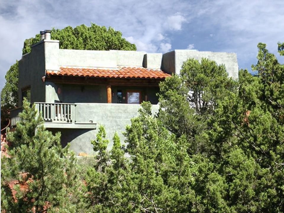 Prime Casita Hilltop Location - Views Galore!!!