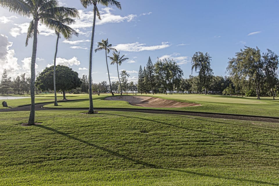 1st hole of Fazio golf course