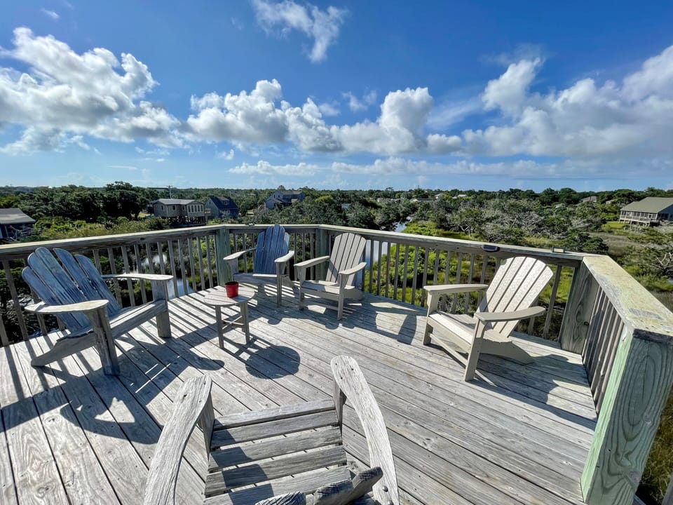 Lookout Deck