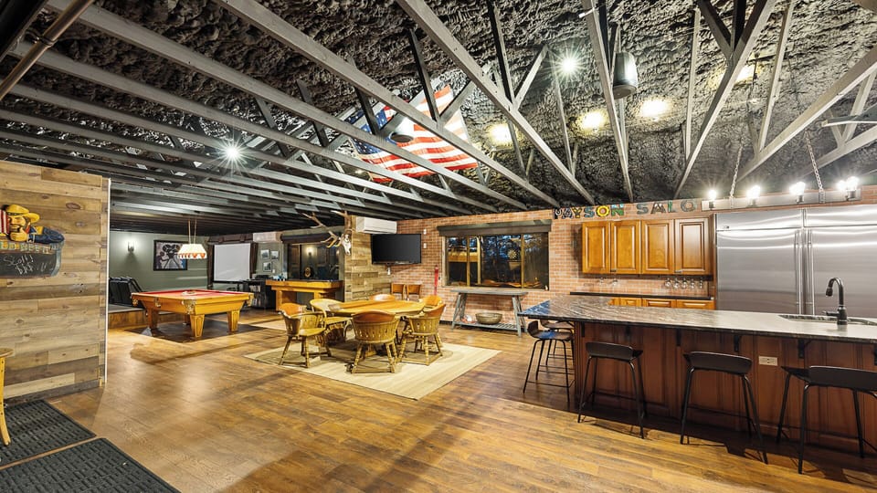 Rustic game room (Saloon available for an ADDITIONAL FEE)