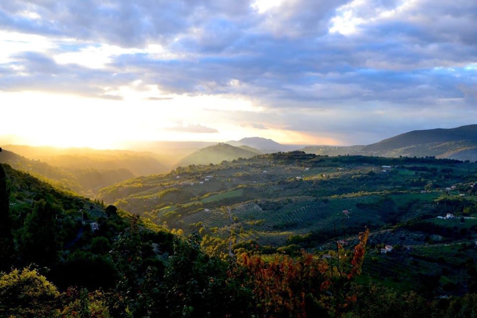 Small Villa "il Casaletto", pool, fantastic valley view on Roman countryside House in Lazio
