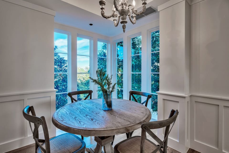 Breakfast Nook
