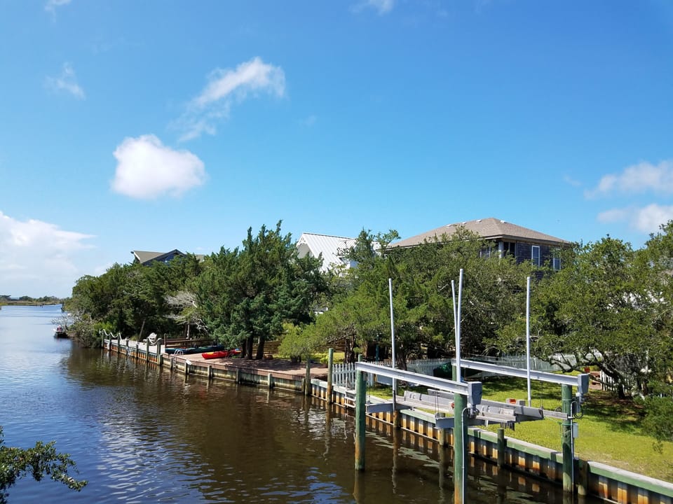 Fielding's Cottage Canal Front