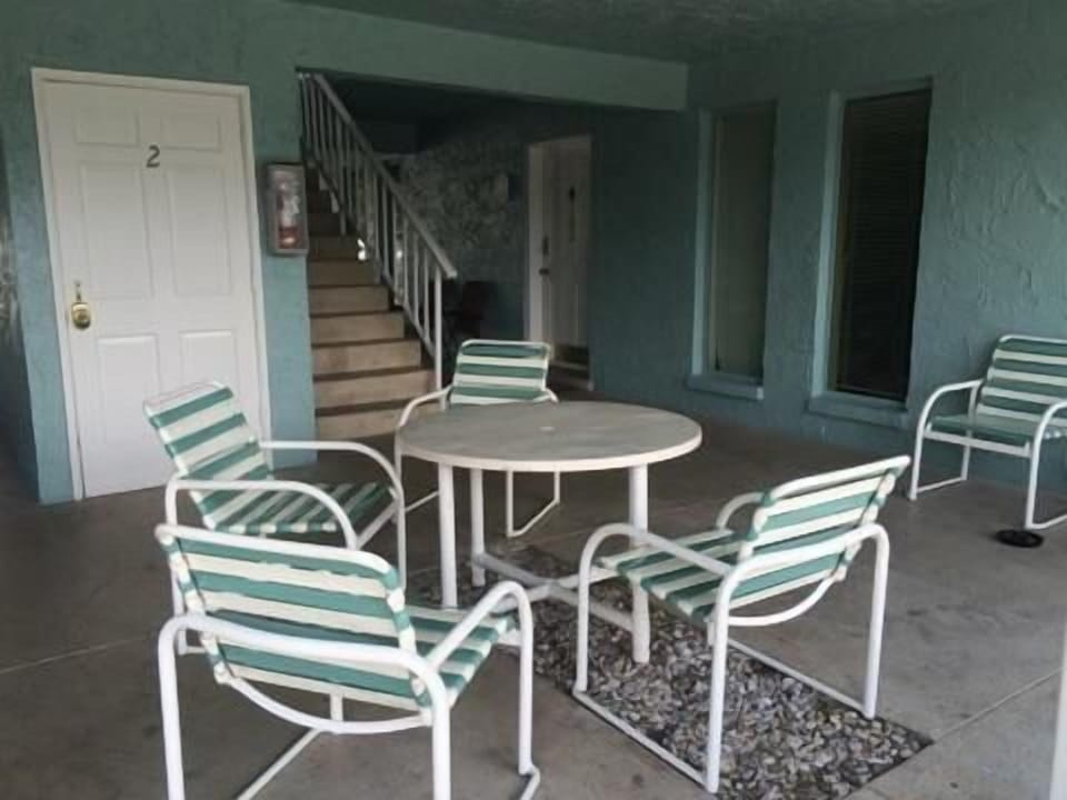 Beachy Keen Breezeway