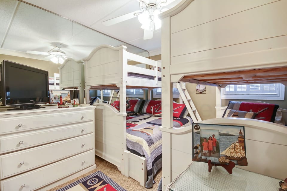 Guest Bedroom #2
