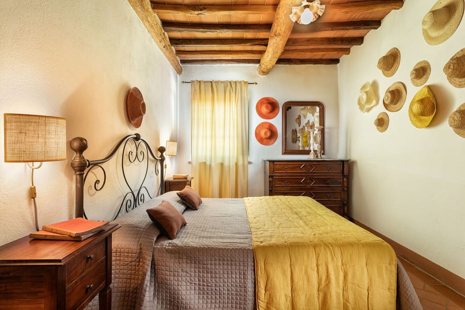 agriturismo-la-papessa-chianti-san-donato-farmhouse-iride-bedroom