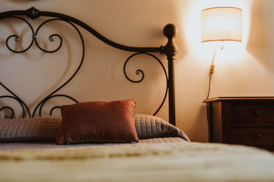 agriturismo-la-papessa-chianti-san-donato-farmhouse-iride-bedroom