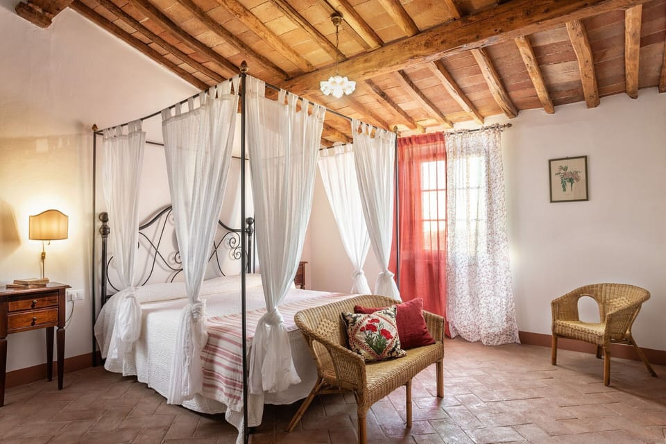 agriturismo-la-papessa-chianti-san-donato-farmhouse-oleandro-bedroom