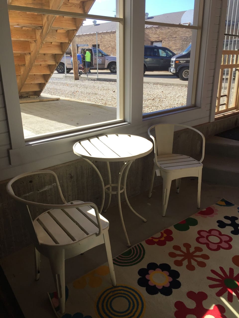 Screened porch for units 4 and 5