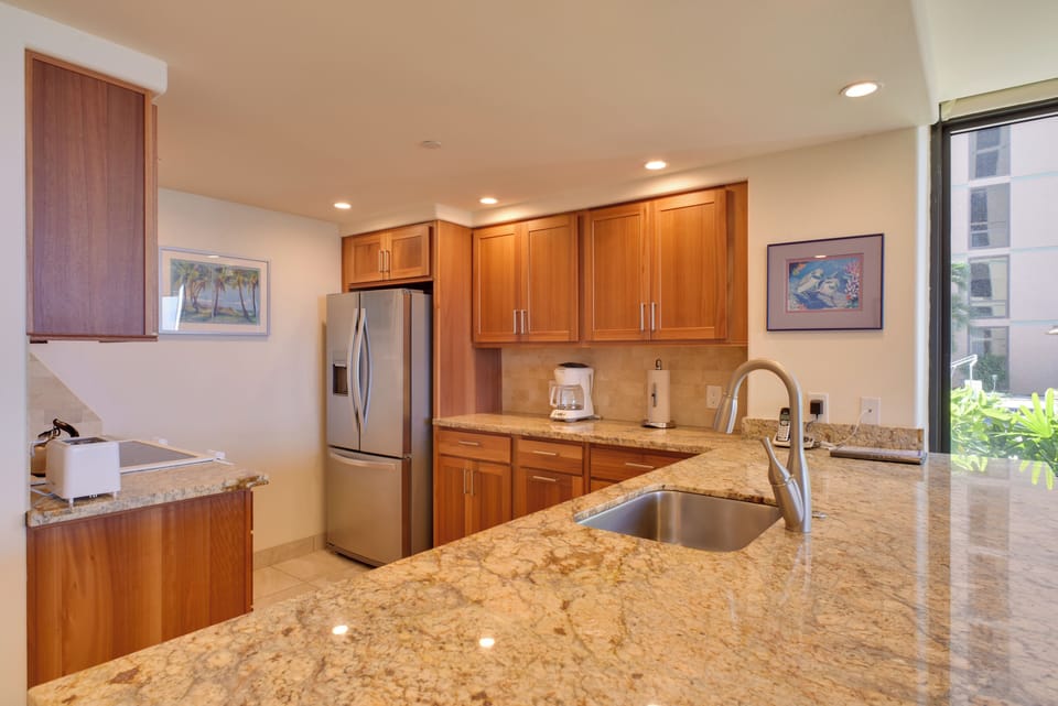 Kitchen | Coffee Maker | Ice Maker | Toaster