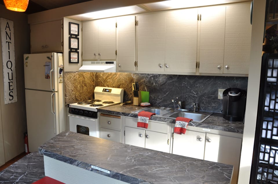 Kitchen with island