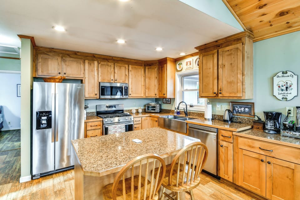 Fully Equipped Kitchen | Cooking Essentials | Dishware/Flatware