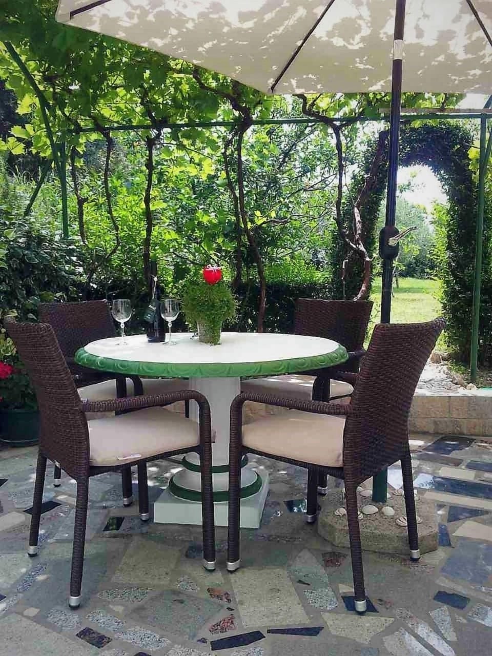 Terrace 2