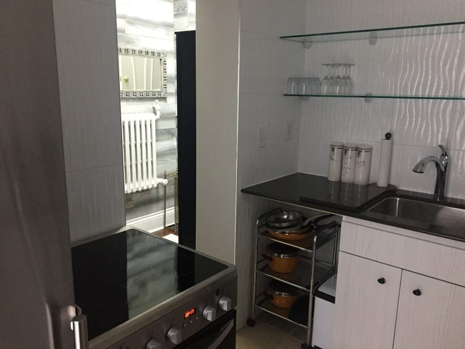 Other view of kitchen