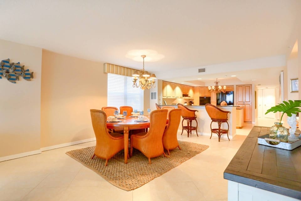 Open-Concept Kitchen and Dining Area off of the Living Room