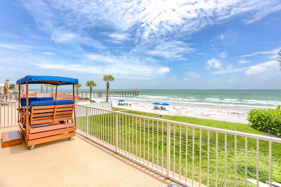 Enjoy the Beautiful View of the Gulf of Mexico!