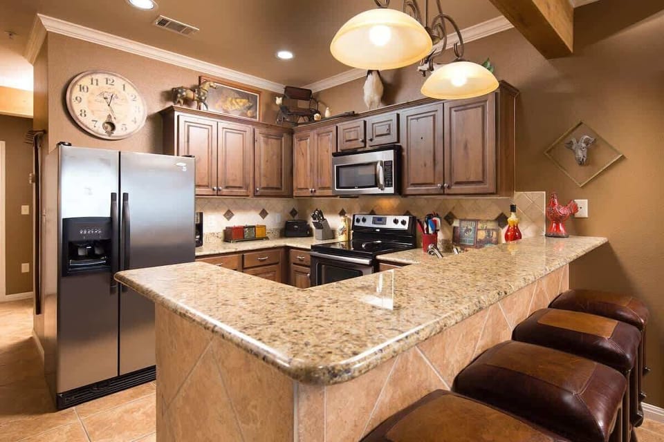 Kitchen bar top! Seats for 4!