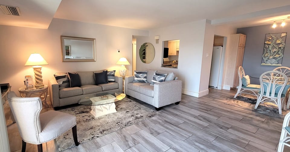Floor Plan,Living Area,