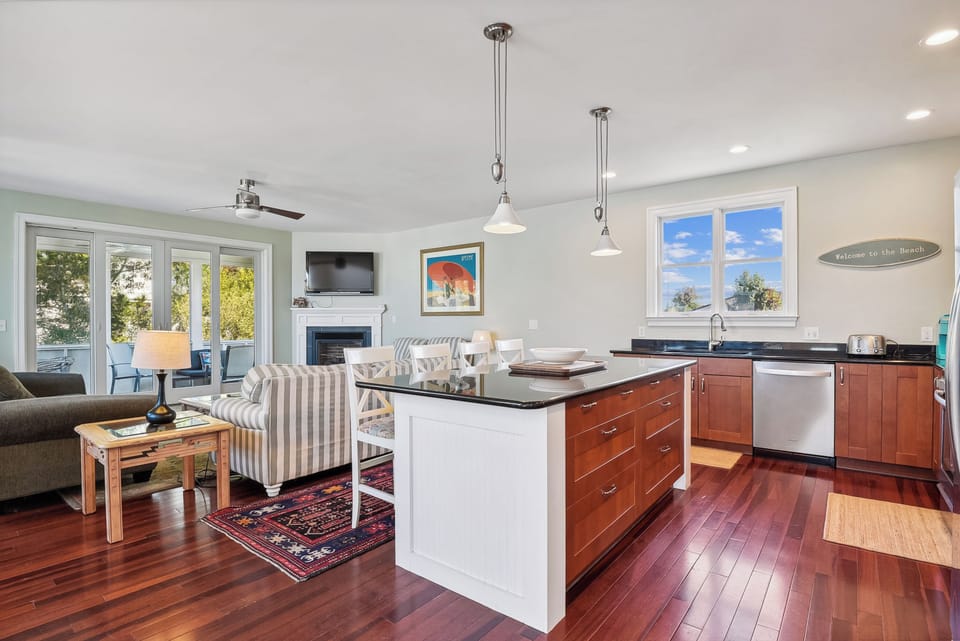 Main Level,Kitchen,