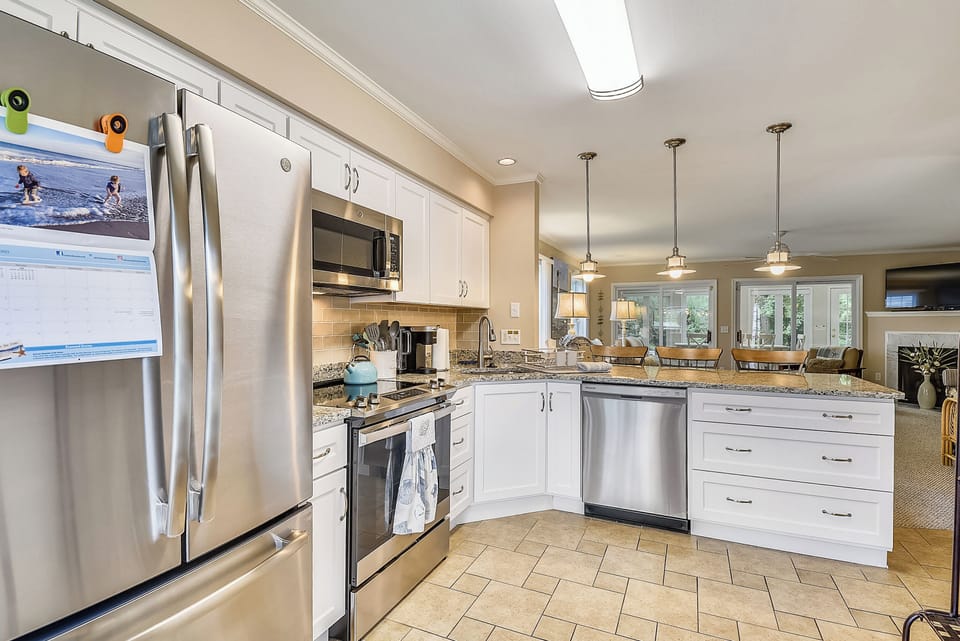 Main Level,Kitchen,