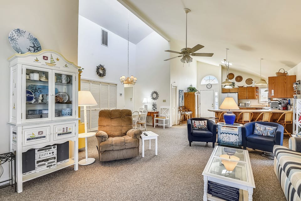 Main Level,Living Area,