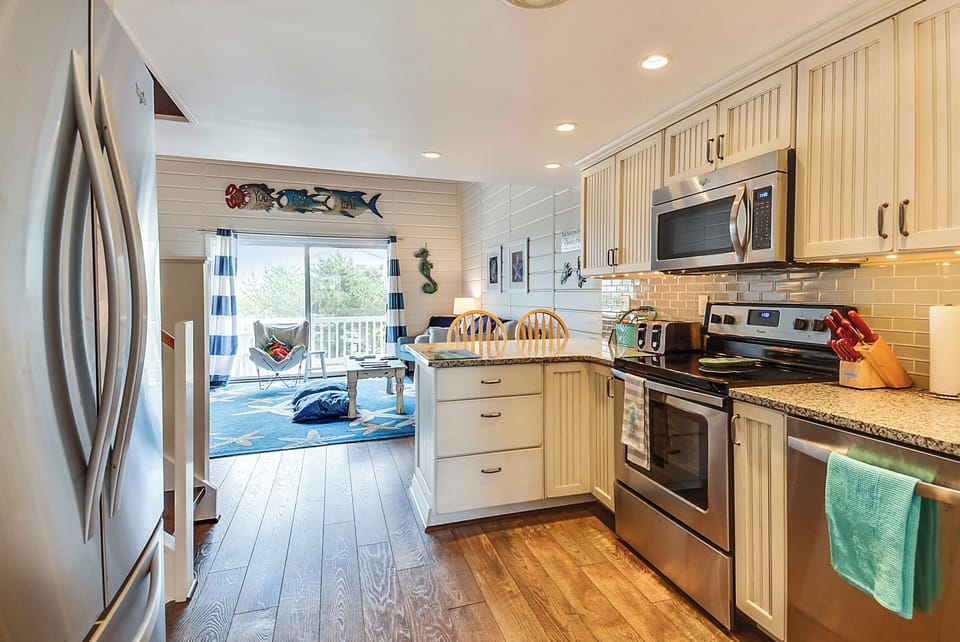 Main Level,Kitchen,