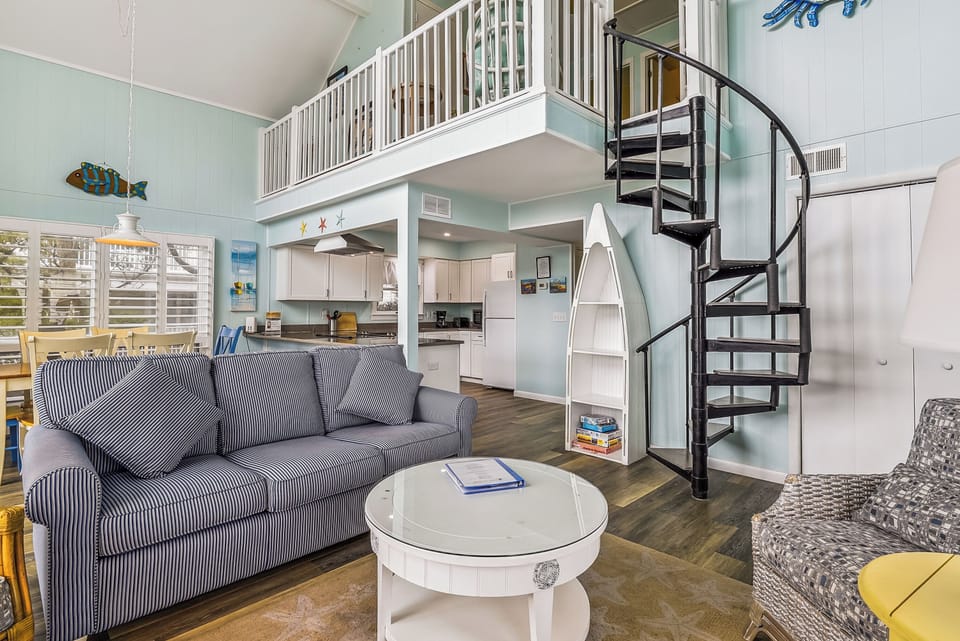 Main Level,Living Area,