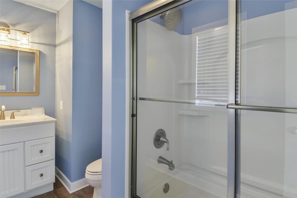 ,Primary Bath,