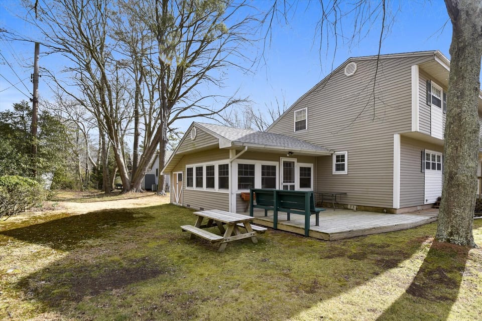 ,Side Elevation,
