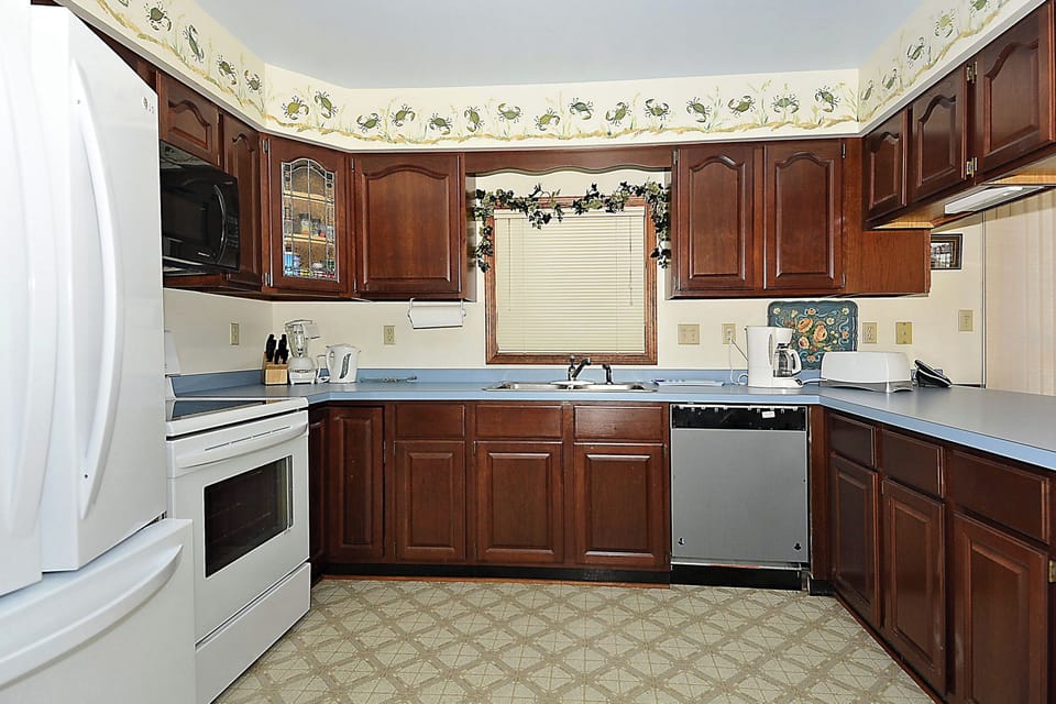 Main Level,Kitchen,